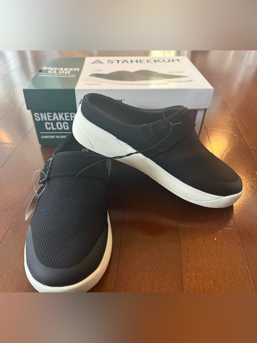 Staheekum Women’s Black Slip-On Sneaker